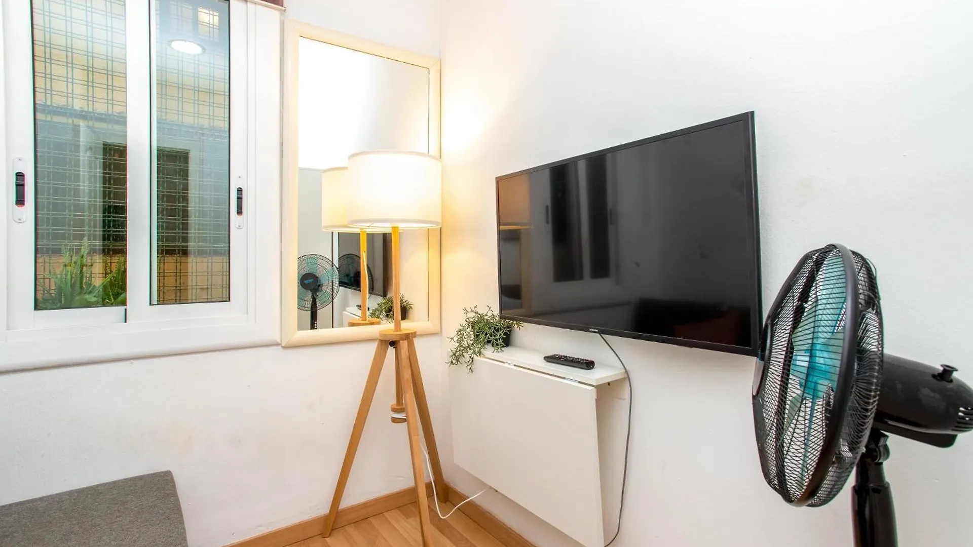 Cozy Apartments Barcelona